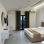 Molla Restorant Hotel Shëngjin