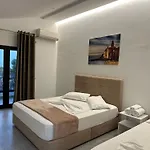 Molla Restorant *