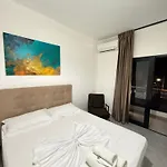 Molla Restorant Shëngjin