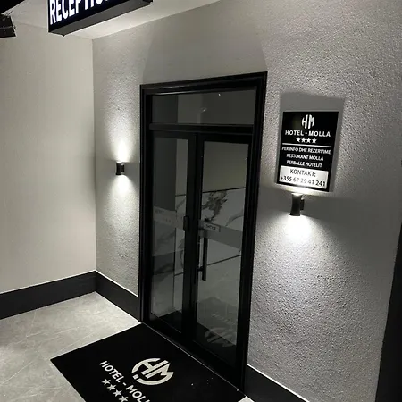 Molla Restorant * Shëngjin