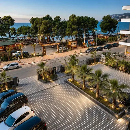 Molla Restorant Shëngjin