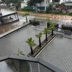 Molla Restorant Hotel *