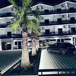 Molla Restorant Шенджин