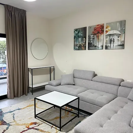 Molla Restorant Отель *