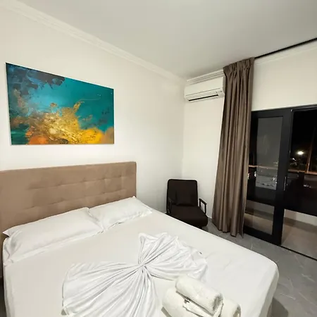 Molla Restorant Шенджин