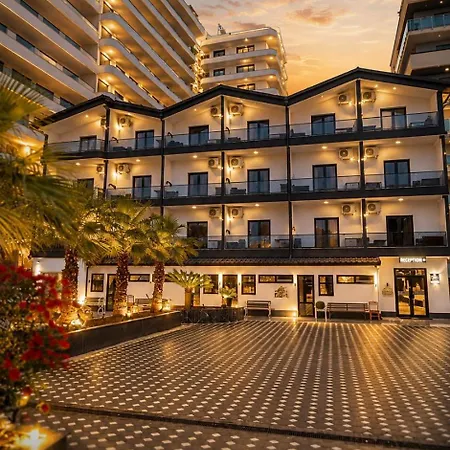 Molla Restorant Hotel *