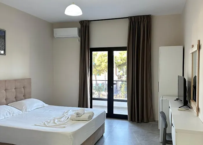 Molla Restorant Hotel