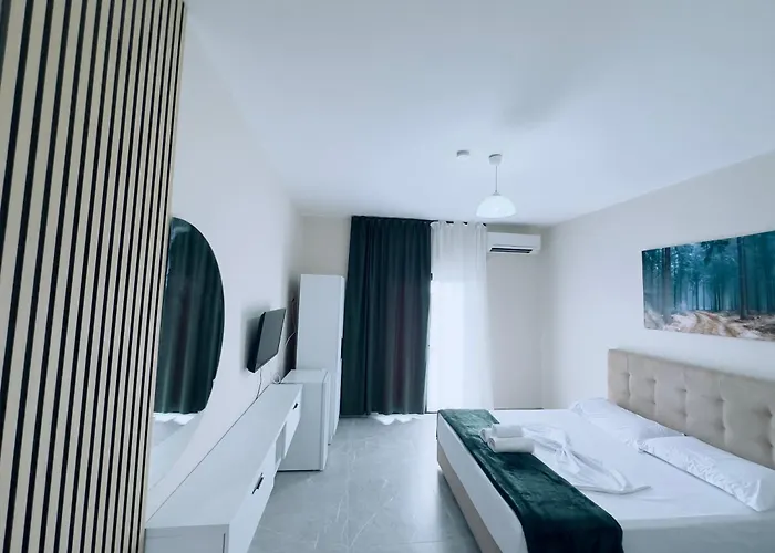 Molla Restorant Shëngjin