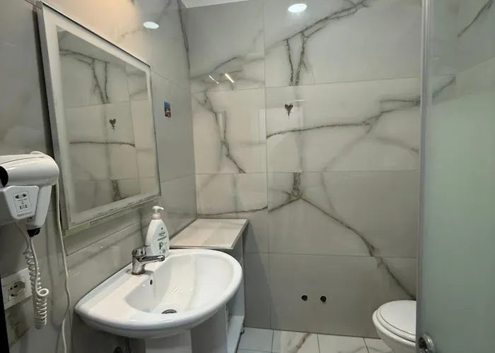 Hotel Molla Restorant Shëngjin